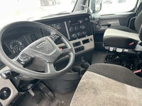2020 FREIGHTLINER T12664ST;Heavy Duty Trucks - Conventional Truck w/ Sleeper Penske Location 525 MAC... (image 9)
