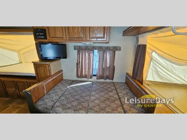 2013 Forest River RV Rockwood Roo 183 in Travel Trailers & Campers in Ottawa - Image 6