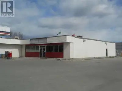 4000 square feet of prime storefront retail space in high exposure location adjacent to Tags Food &...