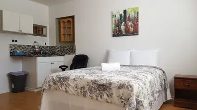 At Windmill Suites Apartments, we provide safety and comfort for working, single occupant adults. Pr...