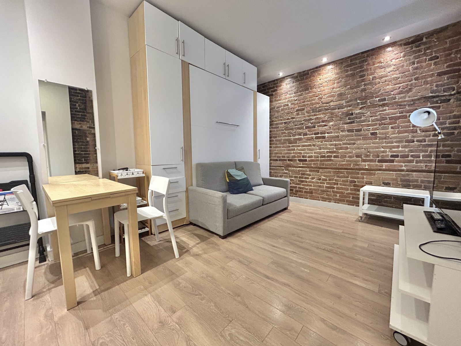 254 Rue Saint-Jean — photo 3