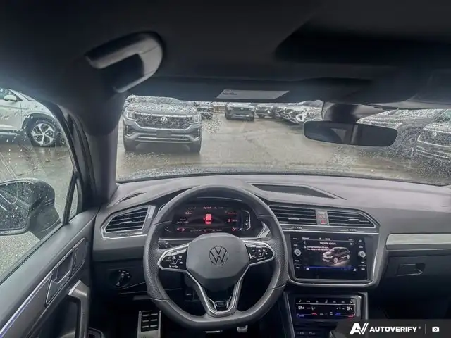 2024 Volkswagen Tiguan Comfortline R-Line Black Edition in Cars & Trucks in Abbotsford - Image 10