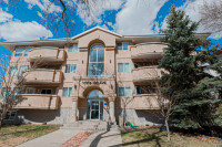 ***IDEAL 1 BDRM/1.5 BATH CONDO WITH PARKADE PARKING IN OLIVER***