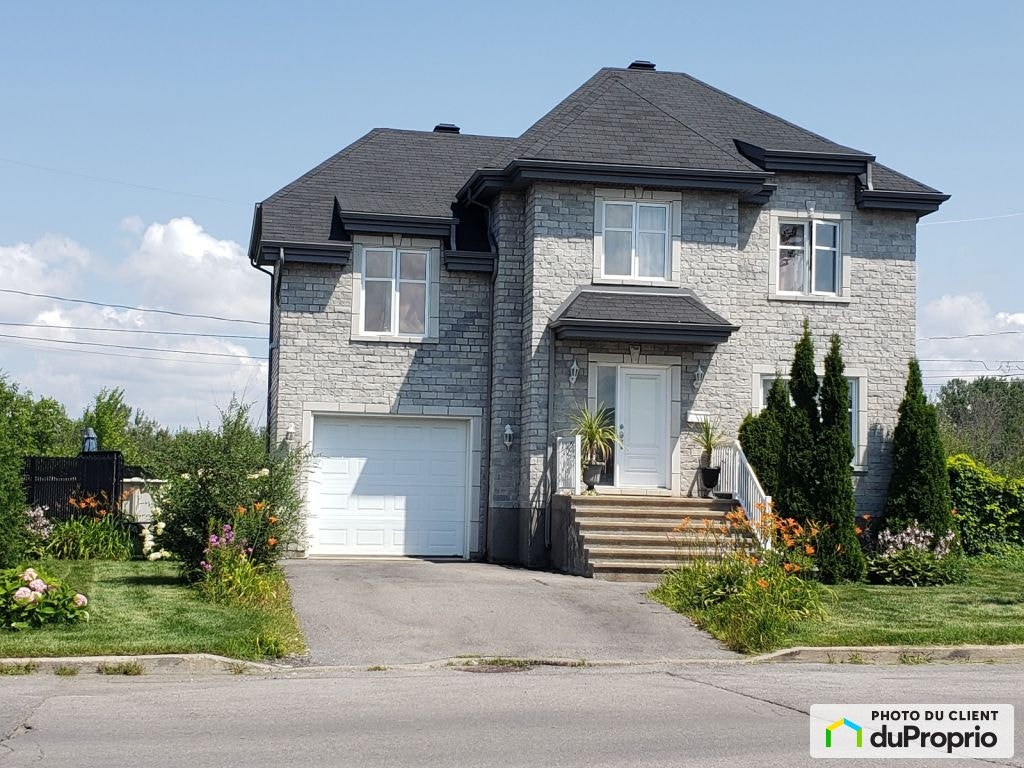$898,000 - 2 Storey for sale in Chateauguay — photo 2
