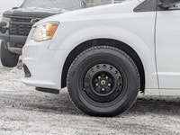 Come see this 2019 Dodge Grand Caravan SXT before someone takes it home! *Get Your Money's Worth for... (image 8)