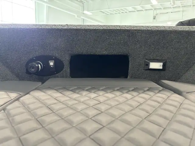 2026 Legend 17 XT Sport Package in Powerboats & Motorboats in Sudbury - Image 24