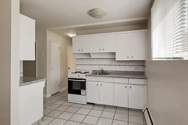 Apartments for Rent Near Downtown Edmonton - Alex Manor - Apartm in Long Term Rentals in Edmonton - Image 11