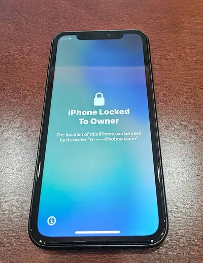 TEL QUEL - Apple iPhone 11 - Cloud, View more