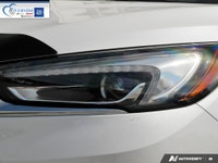 ... Engine: V6 Cylinder Engine 3.6L/217CI Safety Equipment Rear Cross Traffic Alert Lane Change Aler... (image 9)