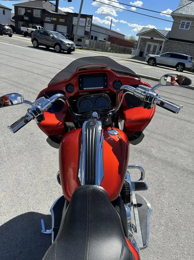 2018 Harley-Davidson FLTRXSE Road Glide CVO / 117 Cubic in in Street, Cruisers & Choppers in Ottawa - Image 5