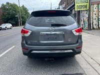 2015 NISSAN PATHFINDER S 4X4 JUST ARRIVED, AUTO, 5DR. 3.5L. AUTO, 4X4, GREY EXT, PWR STEERING, PWR B... (image 3)