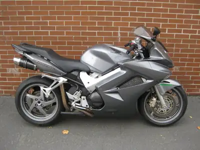 Welcome New Riders! Financing Options Available! Powered By TurnkeyWebSolutions.com 2008 Honda VFR80...