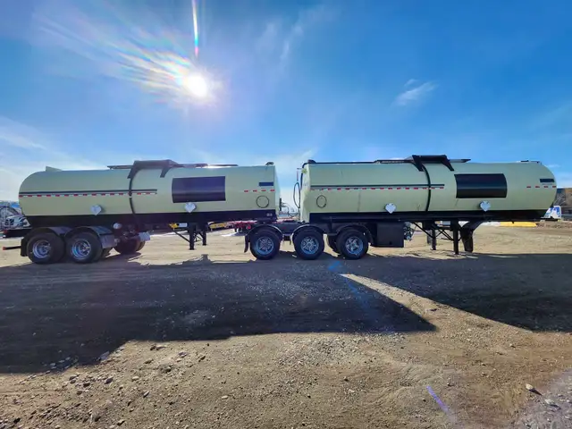 2004 Advance 51,400 L Super B-Train Insulated 406 Tank Trailer in Heavy Equipment in Delta/Surrey/Langley - Image 8