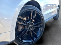Looking for a sporty and versatile SUV that’s perfect for daily driving, commuting, or weekend adven... (image 1)