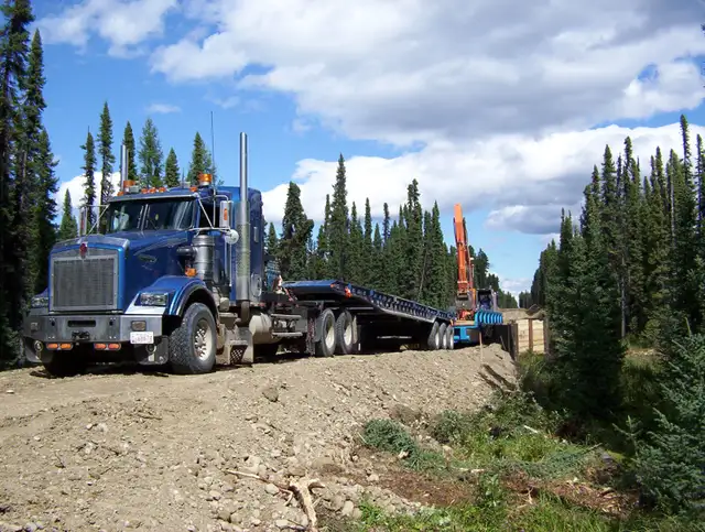 NOW HIRING — CLASS 1 TRUCK DRIVER in Drivers & Security in Red Deer - Image 5
