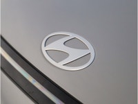 2024 HYUNDAI KONA PREFFERED - NO ACCIDENTS - BC VEHICLE - BACKUP CAMERA - HEATED FRONT SEATS AND STE... (image 7)