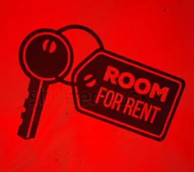 FURN. ROOMS in PRIVATE HOME----- STUDENT OR WORKING