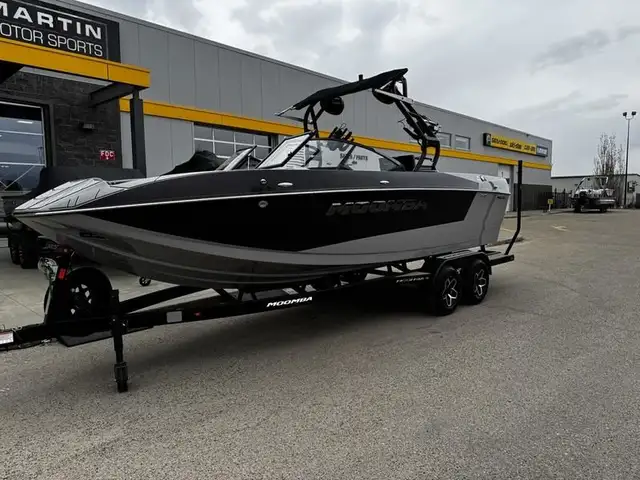 2025 Moomba Mojo in Powerboats & Motorboats in Edmonton - Image 3