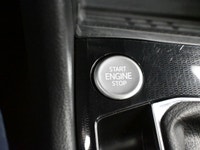 Apple Carplay, Leather, Remote Start, Push button start and more! Kijiji Engine: 4 Cylinder Engine 1... (image 6)