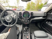 Price includes $1,000 finance credit. Price does not include fees or taxes. This 2021 MINI Countryma... (image 4)