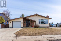 6206 34 Avenue Camrose, Alberta