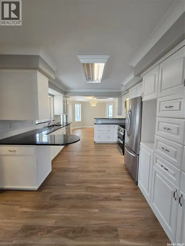 1010 Desmond STREET Grenfell, Saskatchewan in Houses for Sale in Regina - Image 11
