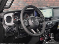 This Jeep Gladiator boasts a Regular Unleaded V-6 3.6 L/220 engine powering this Automatic transmiss... (image 9)