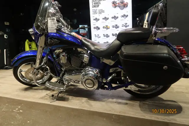 2011 Harley-Davidson® H/D Soft-Tail Screaming Eagle in Street, Cruisers & Choppers in Kawartha Lakes - Image 4