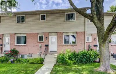 This beautifully updated 3-bedroom, 2-bathroom condo townhouse in Woodstock offers exceptional value...