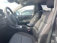 *Vehicle history form conveniently located in vehicle photos. AMVIC LICENSED DEALER ... Engine: Regu... (image 4)