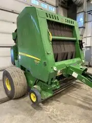 5'x 6', 1000 1 3/8" PTO, MegaWide, Hyd PU, Push Bar, Net/Twine, 21.5-16.1 Tires, Bale Monitor, 10,60...