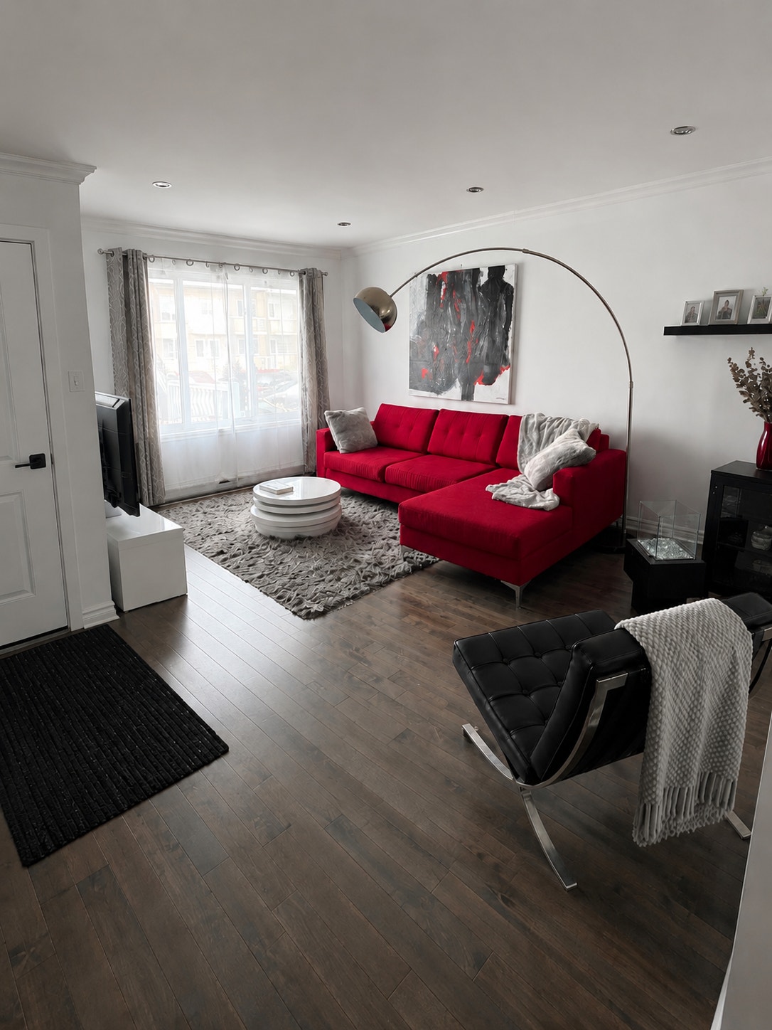 5½ for Rent in LASALLE - Parking / 5½ à Louer - Stationnement — photo 3