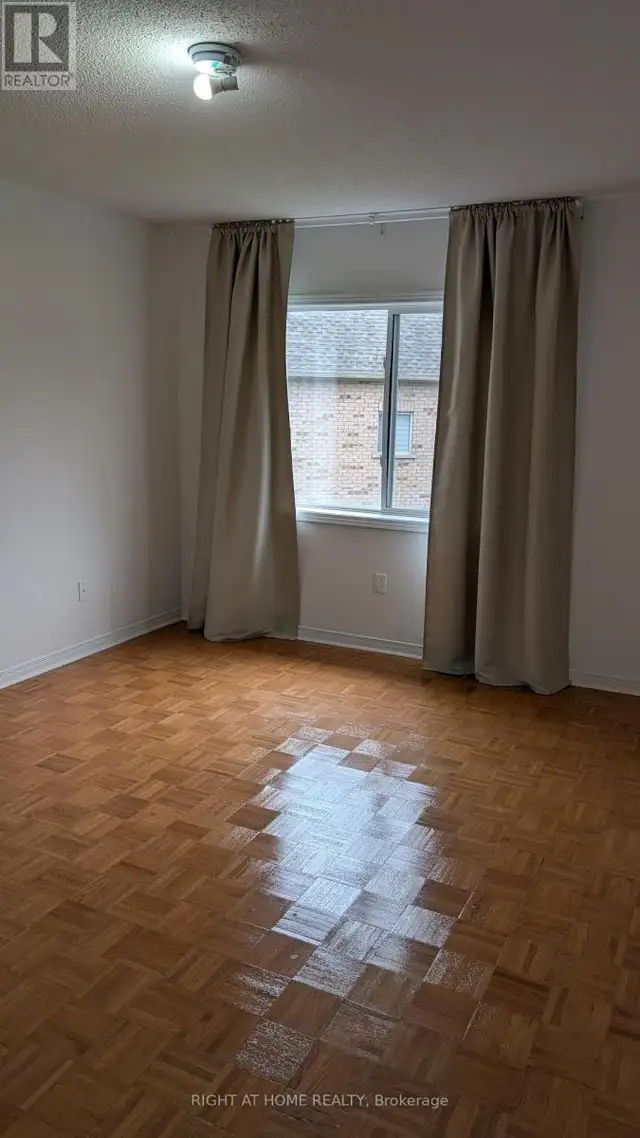 24 - 770 OTHELLO COURT Mississauga (Meadowvale Village), Ontario in Long Term Rentals in Mississauga / Peel Region - Image 20