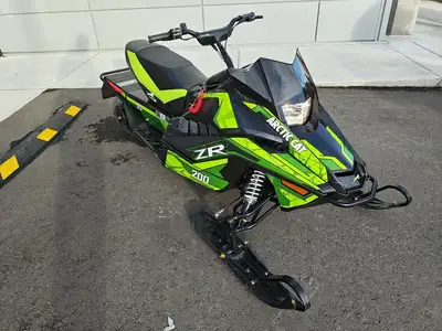 2026 Arctic Cat ZR 200 93in./1.00in. Turn-Key ElectricPUSH BOUNDARIES TOGETHERFeatures may include:...