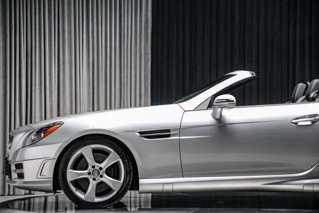 2015 Mercedes-Benz SLK-Class SLK 250 ROADSTER|PREMIUMPKG|NAV|HAN in Cars & Trucks in City of Toronto - Image 17