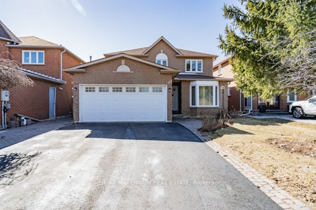 Woodbridge Dream Home | 3Bed, 3Bath, Must-See! in Houses for Sale in Markham / York Region
