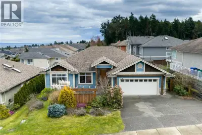 Set in one of North Nanaimo’s most sought-after neighbourhoods, this spacious rancher offers the kin...