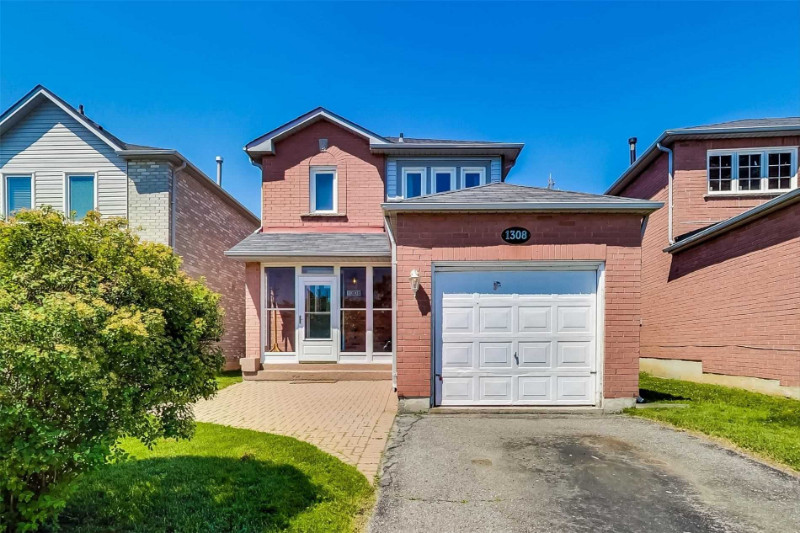 2 Storey Detached Home W/ 3 Bdrms & Fin Bsmnt Houses for Sale