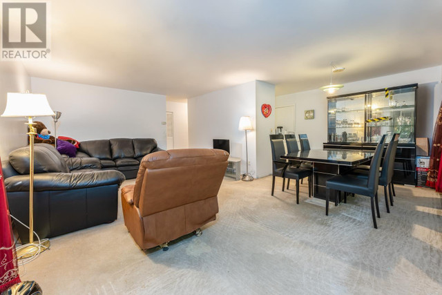 312 235 KEITH ROAD West Vancouver, British Columbia in Condos for Sale in Downtown-West End - Image 3