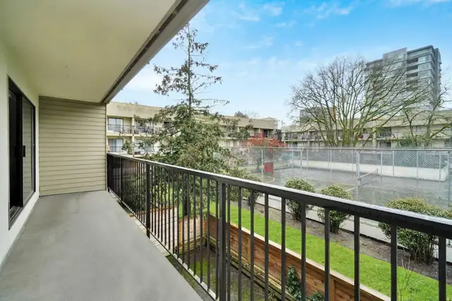 Dolphin Square Apartments - 2 Bedroom available at 8200 Park Roa in Long Term Rentals in Richmond - Image 15