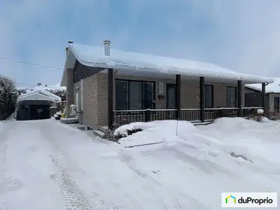 Magnifique maison idéale pour jeune famille ou personne à la retraite située près du parc de la rivi...