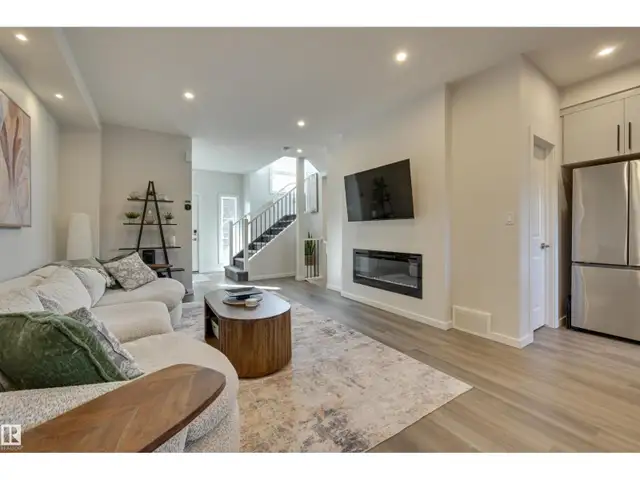 163 CANTER WD Sherwood Park, Alberta in Houses for Sale in Strathcona County - Image 10