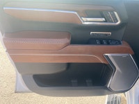 Get Pre-qualified here: https://v2.digital.dealertrack.ca/creditapp/standalone?token=eff5193f-e532-4... (image 3)