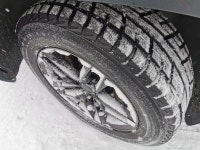 • Power_Steering • Power_Brakes • Power_Windows • Power_Seat • Power_Mirrors • Power_Locks • Power_S... (image 8)