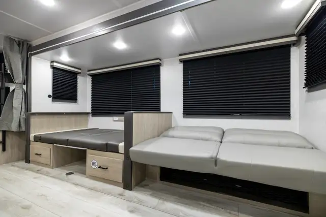 2026 Forest River EASTY TO WEST DELLA TERRA 275BH BUNKS BUNK MOD in Travel Trailers & Campers in Regina - Image 13