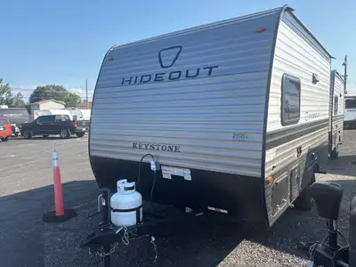 Financing Available O.A.C. HI132RD. Vehicle Information Provided by autoTRADER.ca LET YOUR ADVENTURE...