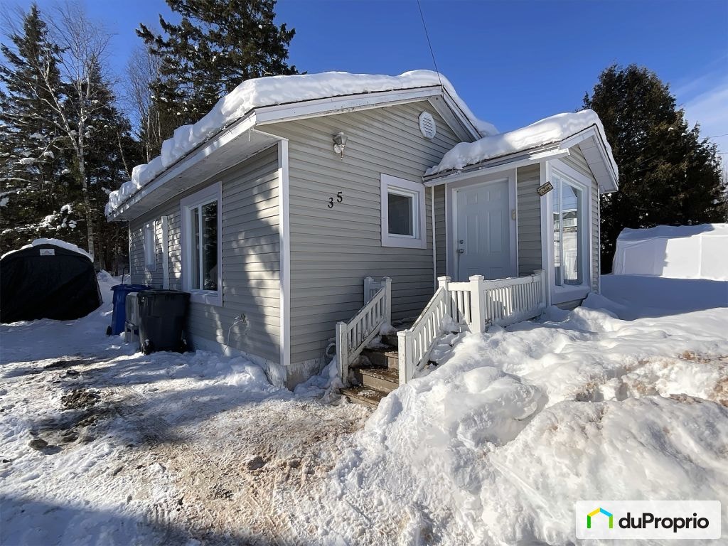 $160,000 - Bungalow in Rimouski (Ste-Blandine/Mont-Lebel) — photo 1
