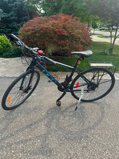 DCO Odyssey Sport Hybrid Bicycle (Medium), View more