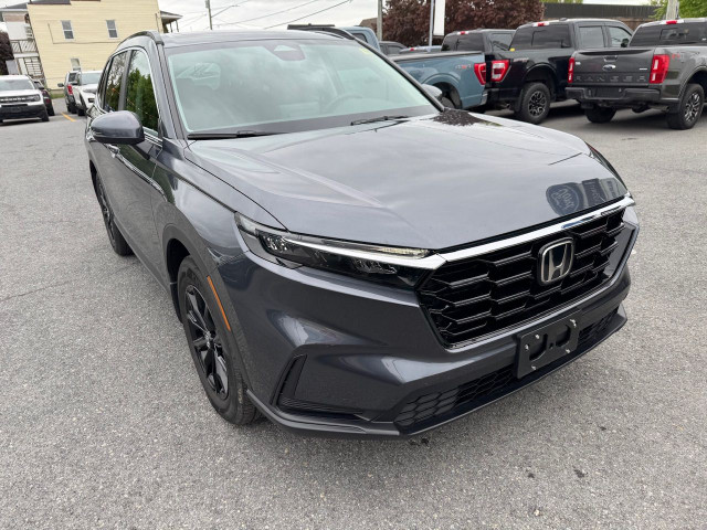 2025 Honda CR-V Sport in Cars & Trucks in Cornwall