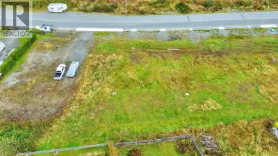 This gently sloping RM1-zoned residential lot offers expansive ocean and mountain views and is well-...